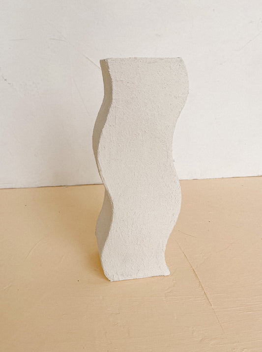 Wavy Vase - White